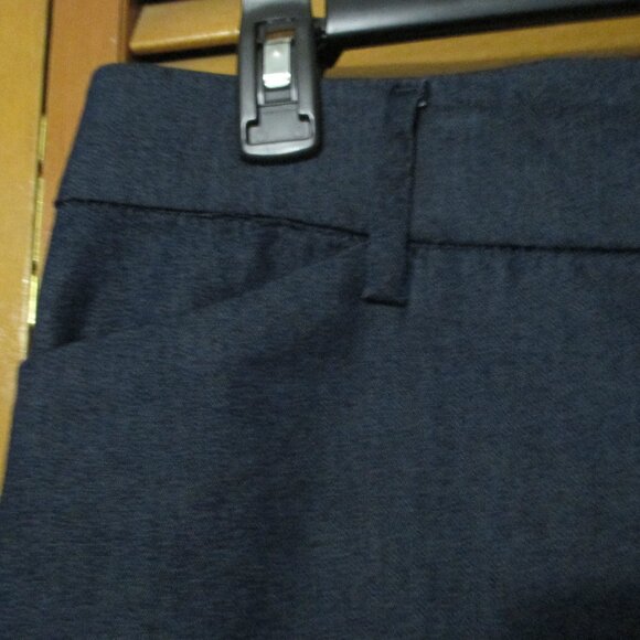 Lee jeans dark blue with stretch, mid rise, regular fit like new size 18W Long - Picture 6 of 8